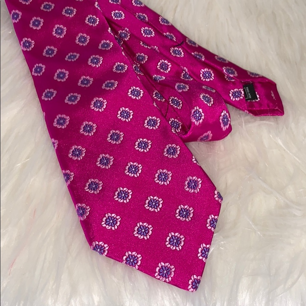 IKE Behar Hand Tailored Tie